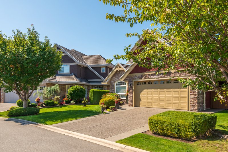 Mejores zonas para invertir en bienes raíces en Puebla en casa con garage